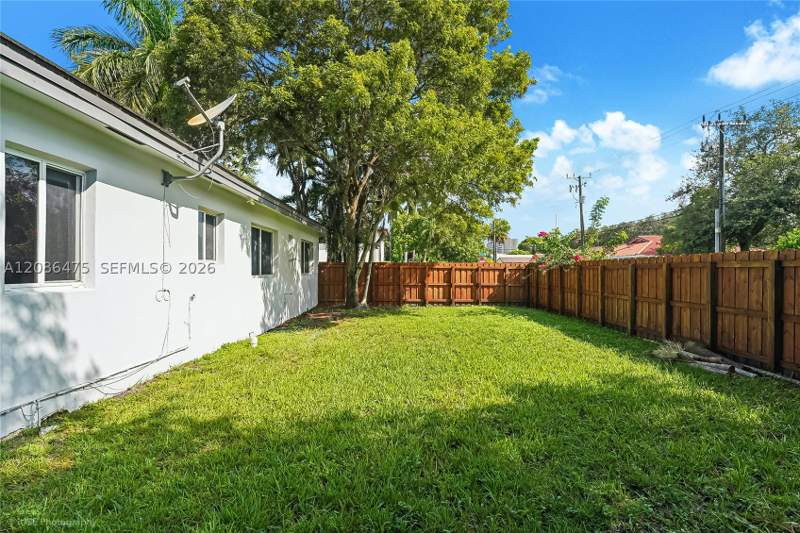 4 bedroom SingleFamilyResidence at 101 Palmetto Dr, Country Club Estates Sec, Miami Springs — photo 5