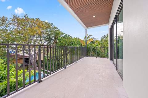 3322 SW 23 St, Miami FL - photo 18 of 34