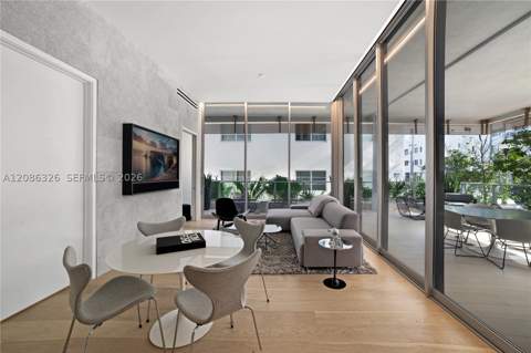 304 Ocean Dr 102, Miami Beach FL - photo 9 of 29