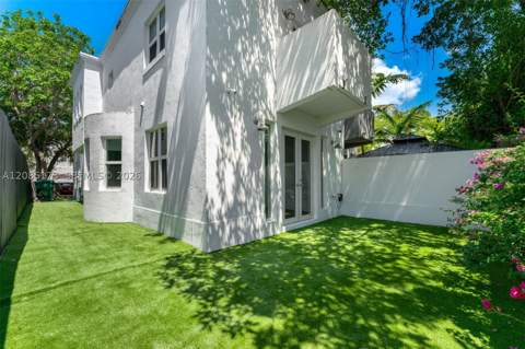 3125 Paola Dr, Miami FL - photo 12 of 28