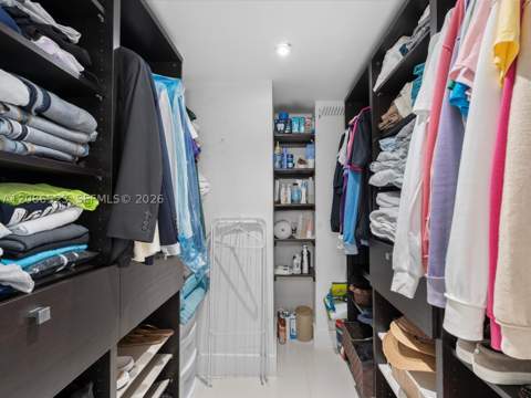 3675 N Country Club Dr 1607, Aventura FL - photo 16 of 16