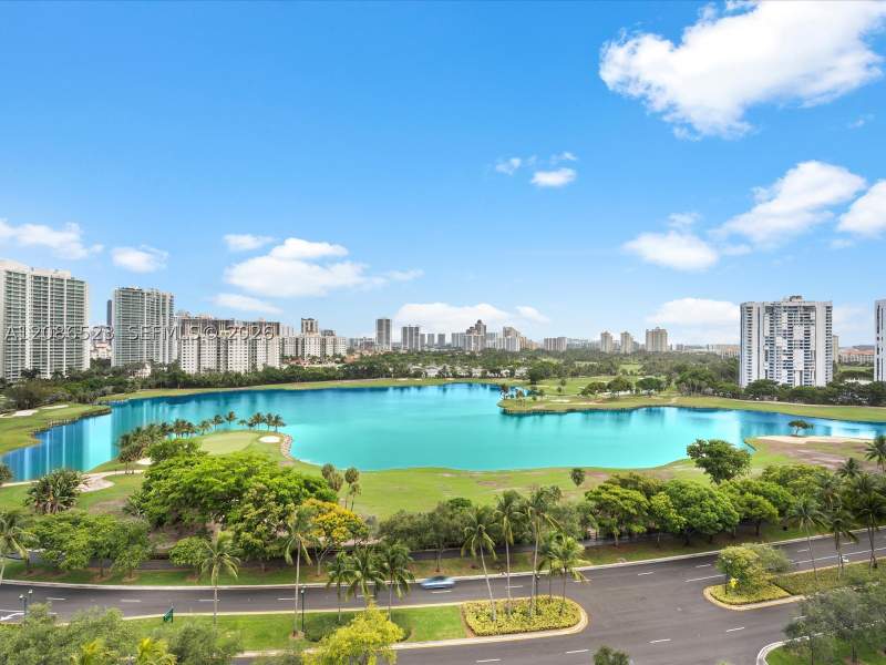 1 bedroom Condominium at 3675 N Country Club Dr 1607, Aventura Eldorado Condo, Aventura — photo 2