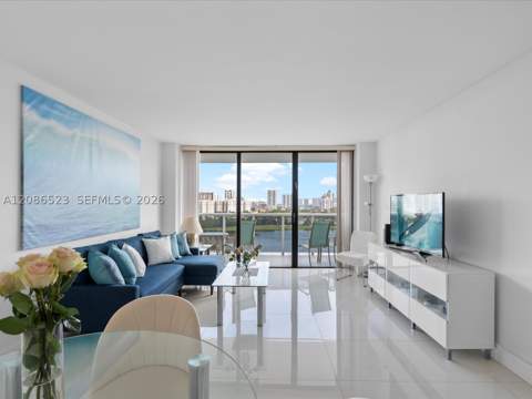 3675 N Country Club Dr 1607, Aventura FL - photo 8 of 16