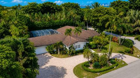 145 S Prospect Dr, Coral Gables FL - photo 21 of 29