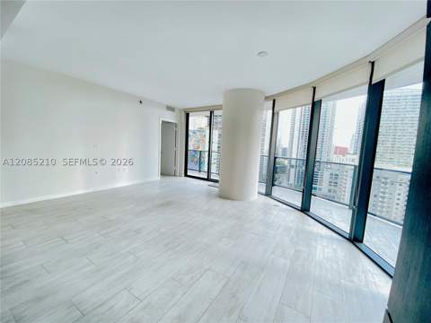 45 SW 9th St 1606, Miami FL - photo 18 of 35