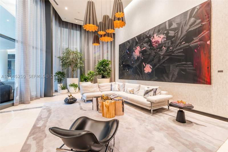 2 bedroom Condominium at 45 SW 9th St 1606, Brickell Heights East Con, Miami — photo 2