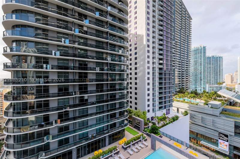2 bedroom Condominium at 45 SW 9th St 1606, Brickell Heights East Con, Miami — photo 5
