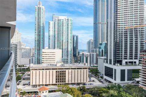 45 SW 9th St 1606, Miami FL - photo 7 of 35