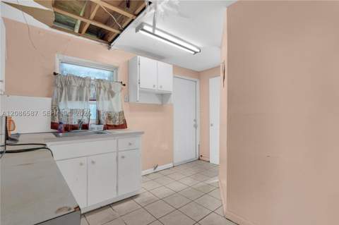 855 NW 130th St, North Miami FL - photo 14 of 41