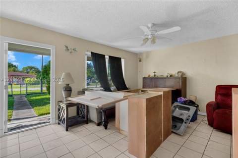 855 NW 130th St, North Miami FL - photo 9 of 41