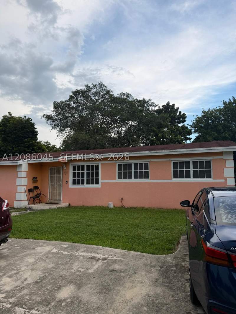 3 bedroom SingleFamilyResidence at 14331 NW 16th Ct, Jeb Estates, Miami — photo 2