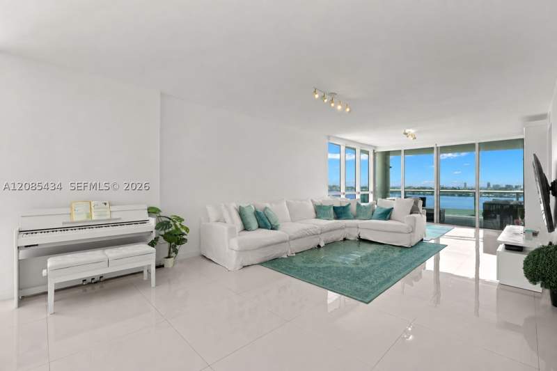 3 bedroom Condominium at 7935 East Dr 1401, Cielo On The Bay Condo, North Bay Village — photo 2