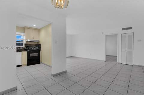 7150 Indian Creek Dr 505, Miami Beach FL - photo 10 of 40