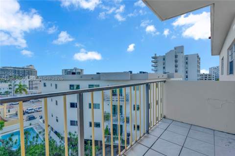 7150 Indian Creek Dr 505, Miami Beach FL - photo 21 of 40