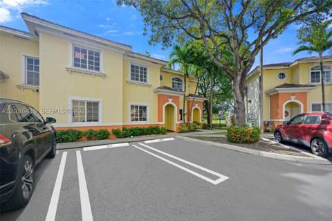 7230 NW 174th Ter 204, Hialeah FL - photo 13 of 25