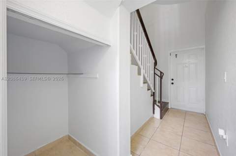7230 NW 174th Ter 204, Hialeah FL - photo 14 of 25
