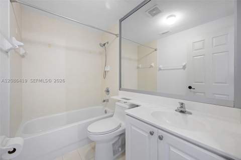 7230 NW 174th Ter 204, Hialeah FL - photo 19 of 25