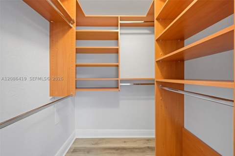7230 NW 174th Ter 204, Hialeah FL - photo 22 of 25