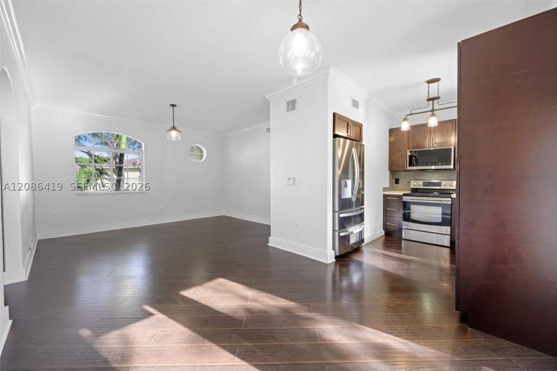 3 bedroom Condominium at 7230 NW 174th Ter 204, Tropical Landings Condo, Hialeah — photo 4