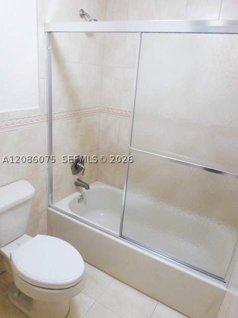 6960 Miami Gardens Dr 2-530A, Hialeah FL - photo 10 of 11