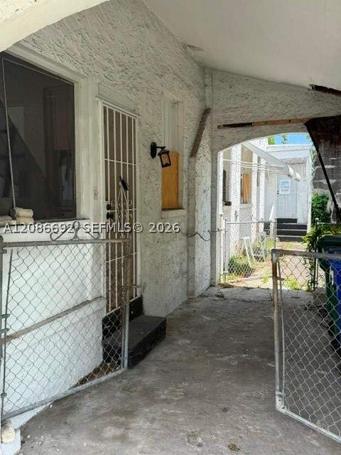 3 bedroom SingleFamilyResidence at 3322 SW 9th St, Tamiami Pines, Miami — photo 3