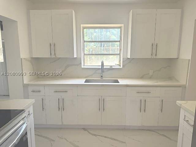 3 bedroom SingleFamilyResidence at 156 NW 88th St, Homedale, El Portal — photo 4