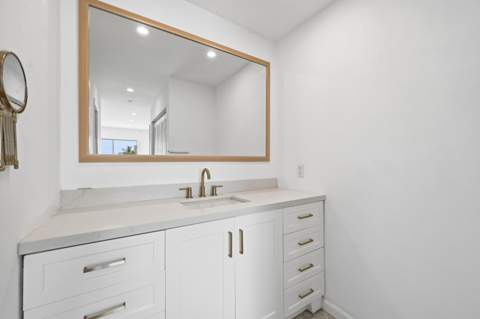 17051 NE 35th Avenue 307, North Miami Beach FL - photo 21 of 32