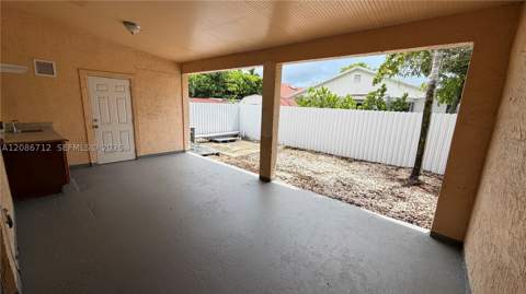 11249 SW 33rd Cir Pl, Miami FL - photo 17 of 22