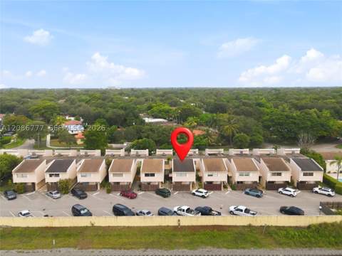 8823 NE 4th Ave Rd 8823, Miami Shores FL - photo 18 of 19