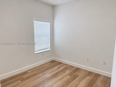 11270 NW 53rd Ln, Doral FL - photo 12 of 32