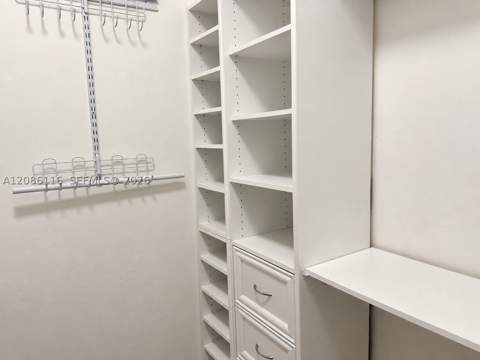 11270 NW 53rd Ln, Doral FL - photo 23 of 32