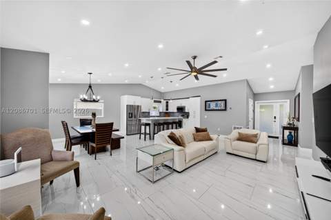 12840 SW 147th Terr Rd, Miami FL - photo 13 of 60