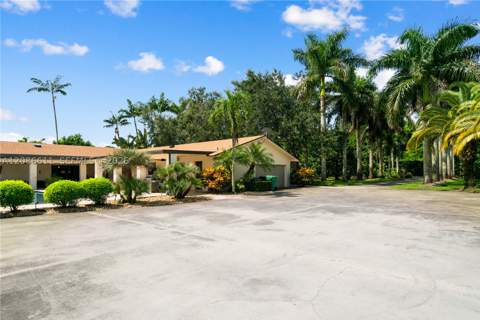 26145 SW 194th Ave, Homestead FL - photo 7 of 54