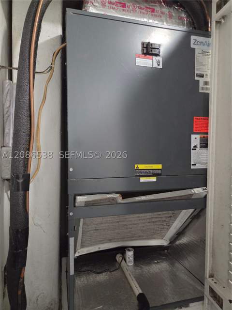 1784 W 56th Ter 401, Hialeah FL - photo 12 of 35