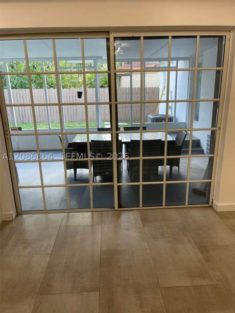 2375 NE 185th St, Miami FL - photo 24 of 27