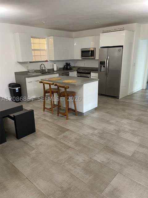 2375 NE 185th St, Miami FL - photo 7 of 27
