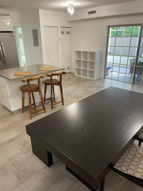 2375 NE 185th St, Miami FL - photo 9 of 27