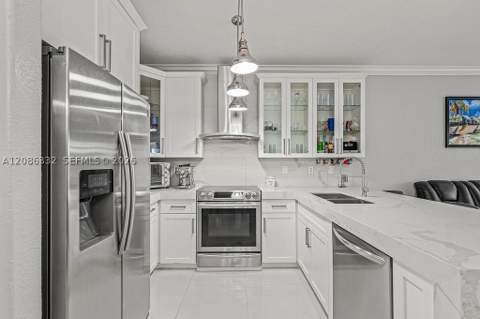 19953 NW 78th Ave, Hialeah FL - photo 14 of 42
