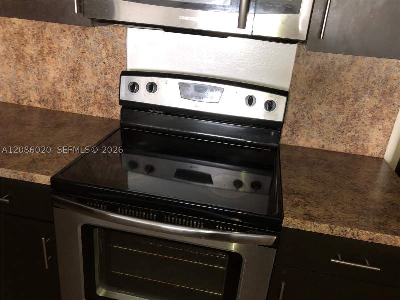 2 bedroom SingleFamilyResidence at 14840 Naranja Lakes Blvd #C4G, Naranja Lakes Condo No 5, Homestead — photo 4