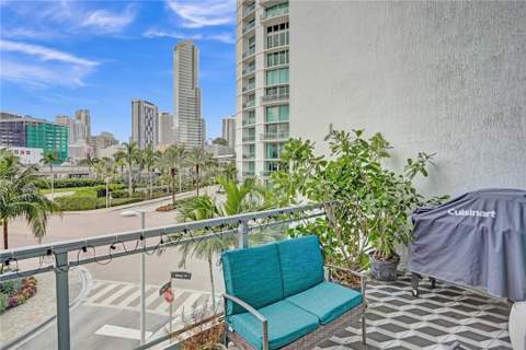 90 SW 3rd Street Th300B, Miami FL - photo 15 of 33