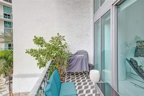 90 SW 3rd Street Th300B, Miami FL - photo 19 of 33
