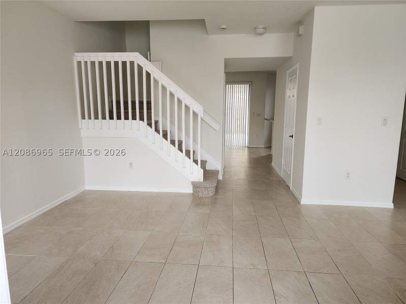 3 bedroom Townhouse at 10831 SW 240th Ln, Bluewaters Subdivision, Homestead — photo 4