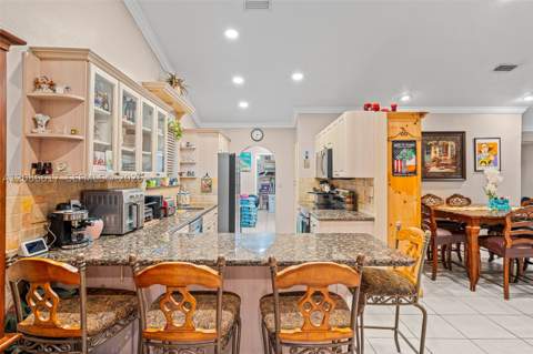 12855 SW 116th St, Miami FL - photo 15 of 46