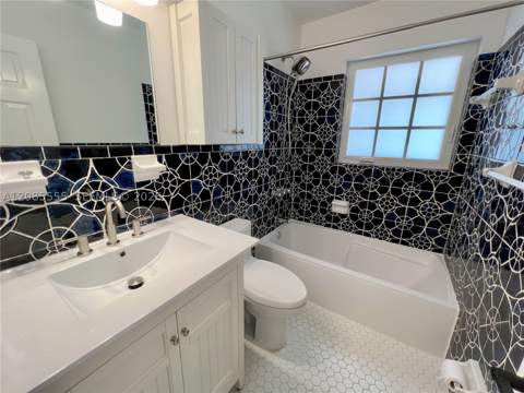 1114 Columbus Blvd, Coral Gables FL - photo 17 of 23