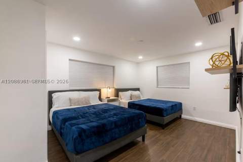 21250 NE 23rd Ave, Miami FL - photo 13 of 20