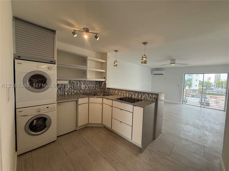 0 bedroom Condominium at 1441 Lincoln Rd 317, Sunshine Bay Condo, Miami Beach — photo 3