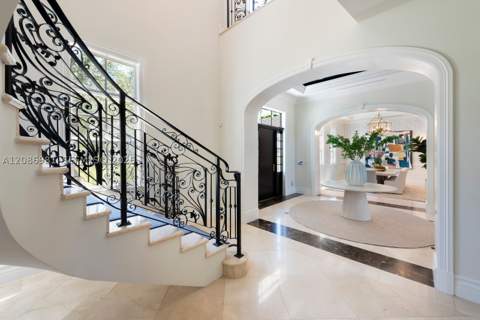 6045 SW 106th St, Pinecrest FL - photo 10 of 85