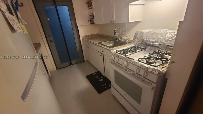 2 bedroom Condominium at 175 NE 203 Te 26, Ro-Mont South Condo B, Miami Gardens — photo 4