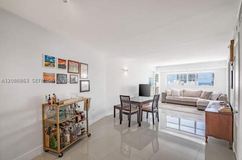 1881 Washington Ave 11D, Miami Beach FL - photo 8 of 25