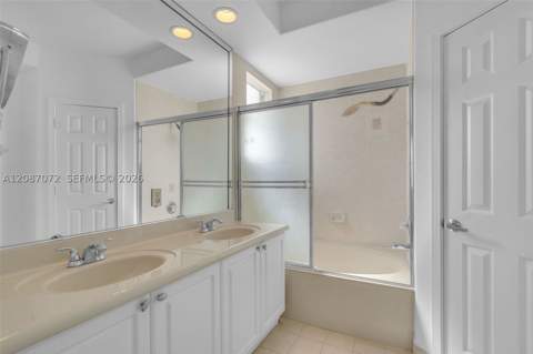 4873 NW 107th Path, Doral FL - photo 18 of 39